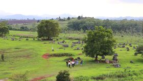 Xieng Khouang Group Tourists